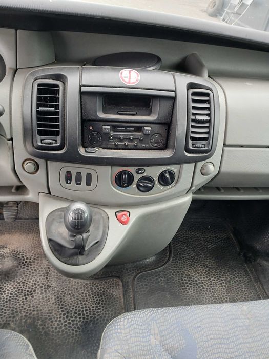 Renault Trafic  1,9 diesel, 201 tyś/km