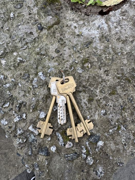 Двері бронедвері бронедверь