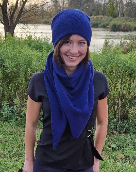 Damska czapka dwuwarstwowa beanie z baktusem z 100% wełny merino