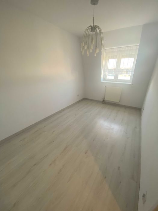 3 - pokojowe mieszkanie w centrum Rawicza - 63 m². Niski czynsz. Cena do negocjacji.