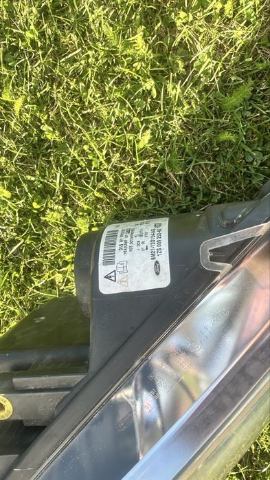 Komplet lamp przod ford s-max polift d1s