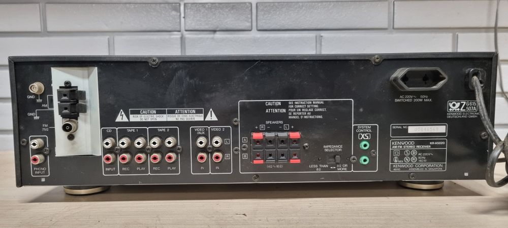 Amplituner stereo KENWOOD KR-A5020.