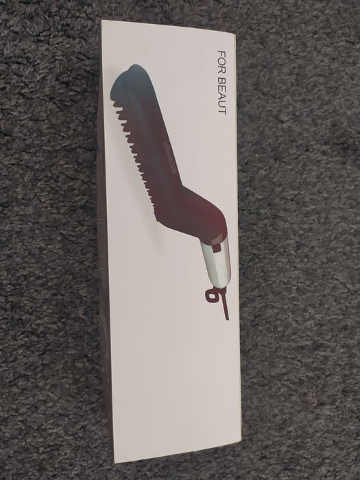 For beaut modelling comb