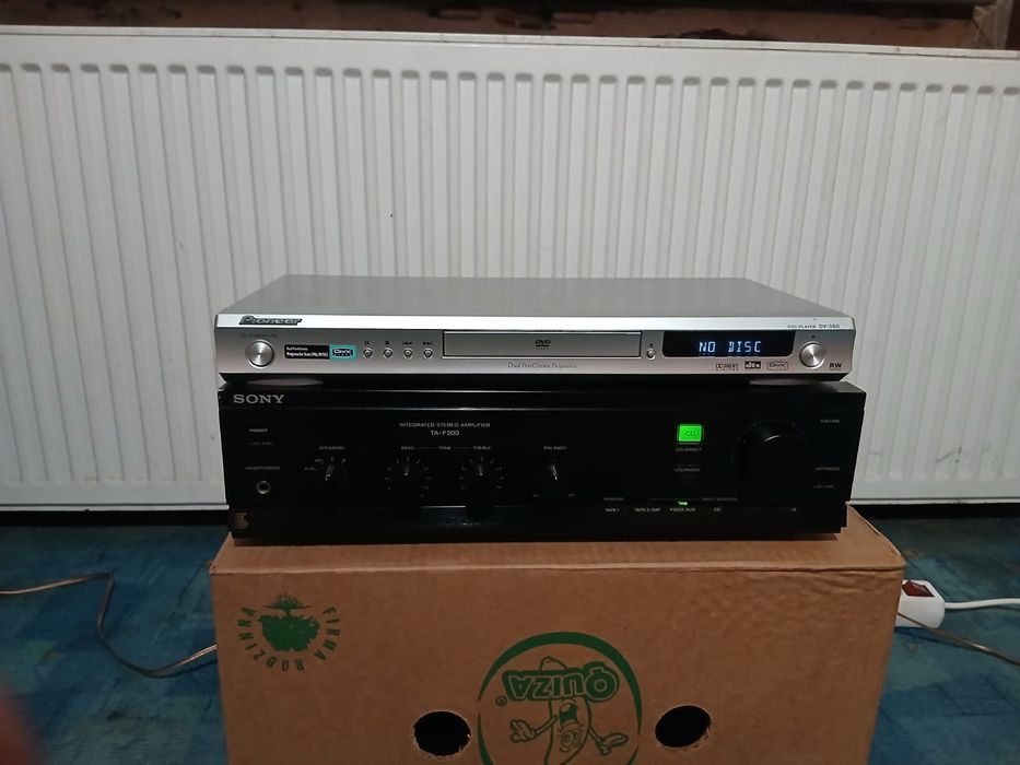 Ampituner Sony TA -F200 .DVD Pionier  DV 380 .kolumny Milton Tonsil 80 w