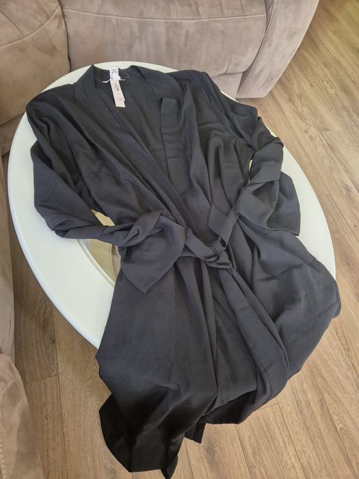 Длинные  халаты Victoria's secret  XS/S,M/L