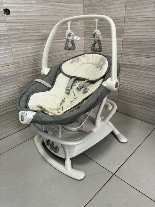 Espreguiçadeira Bebe baloiço electrica Joie Sansa