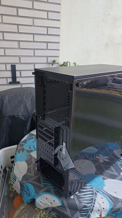 Nox Ómega - caixa pc