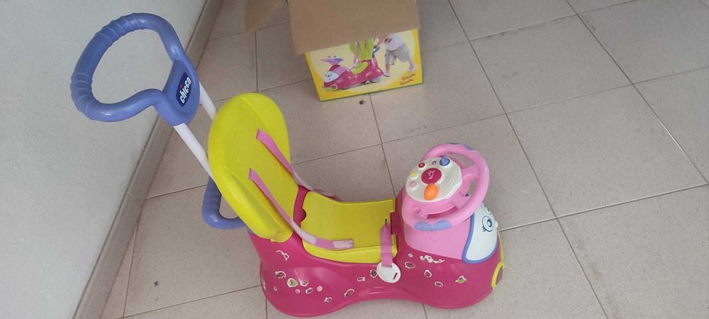 Moto 4 em 1 de Chicco