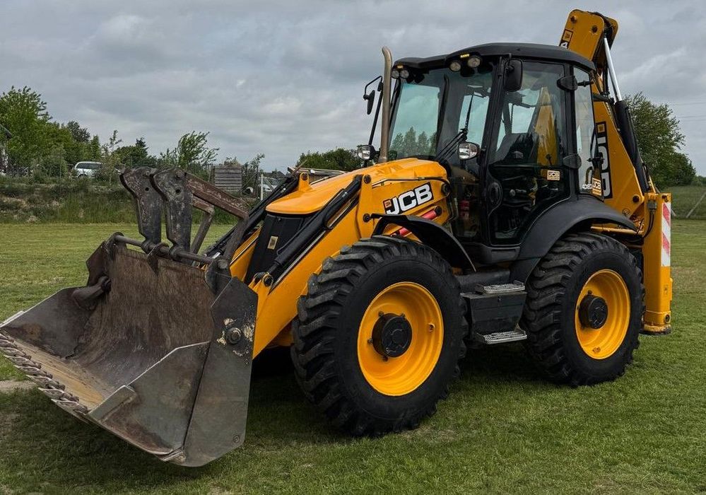 JCB 4 CX  JCB 4CX koparko ładowarka 110km Torquelock sprzedaż na umowę