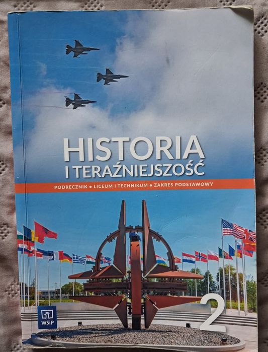 Historia i teraźniejszość 2, podręcznik