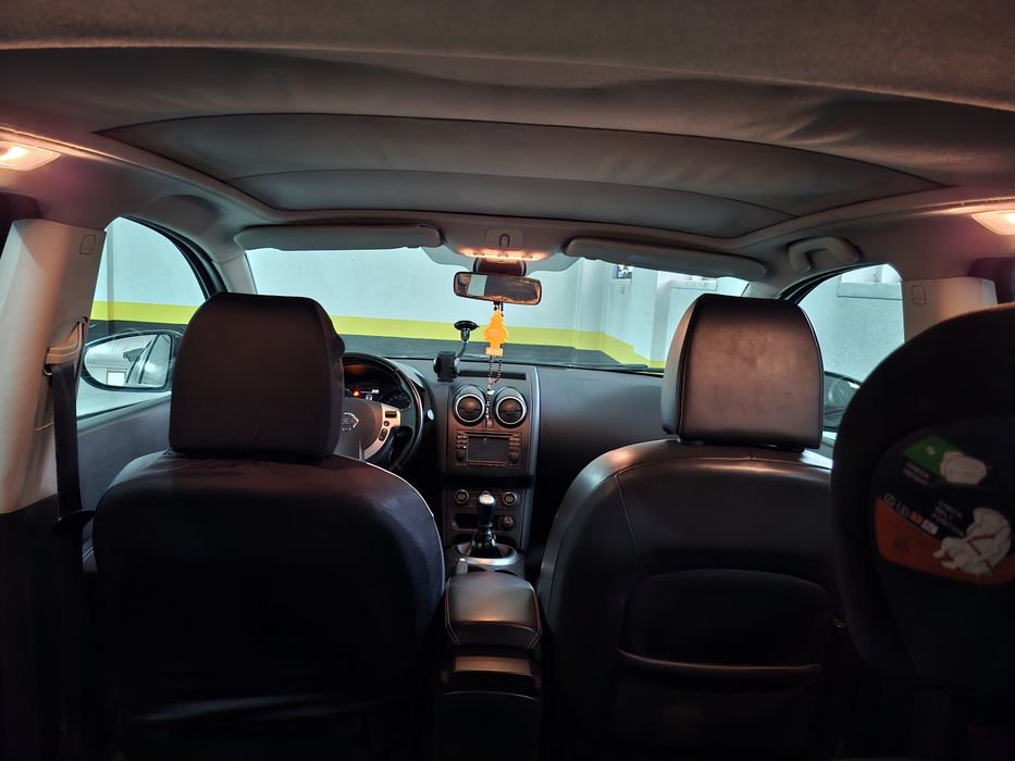 Nissan qashqai TEKNA PREMIUM 1.5 DCI 2010