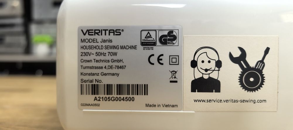 Швейна машинка Veritas Janis