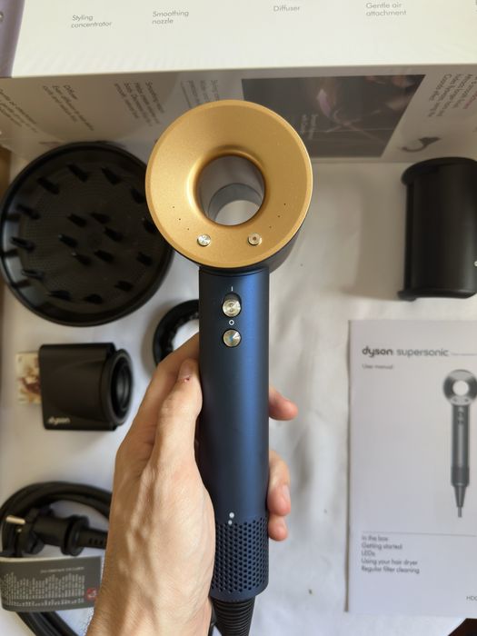 Dyson Supersonic Secador de Cabelo Azul/Dourado + Caixa e Acessórios