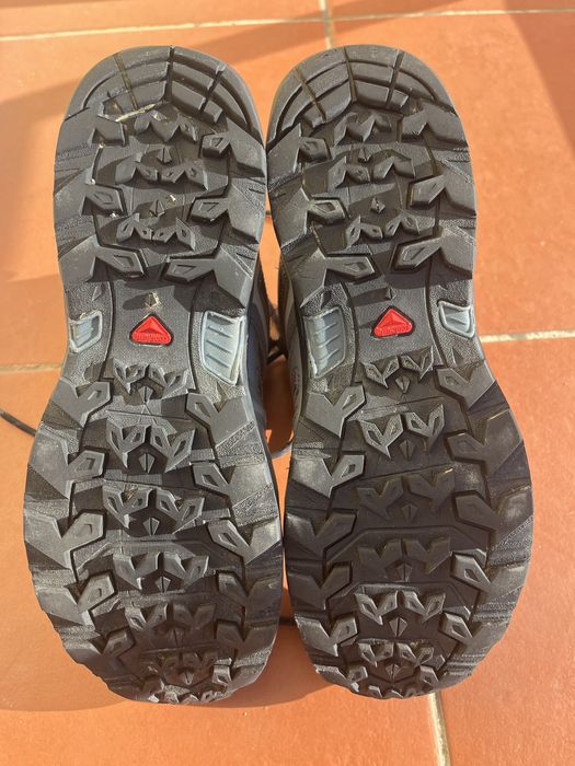 Salomon X Ultra Pioneer Mid GTX W cinza/salmão