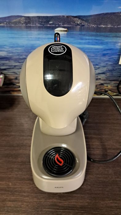 Кавоварка капсултна Nescafe Krups Dolce gusto