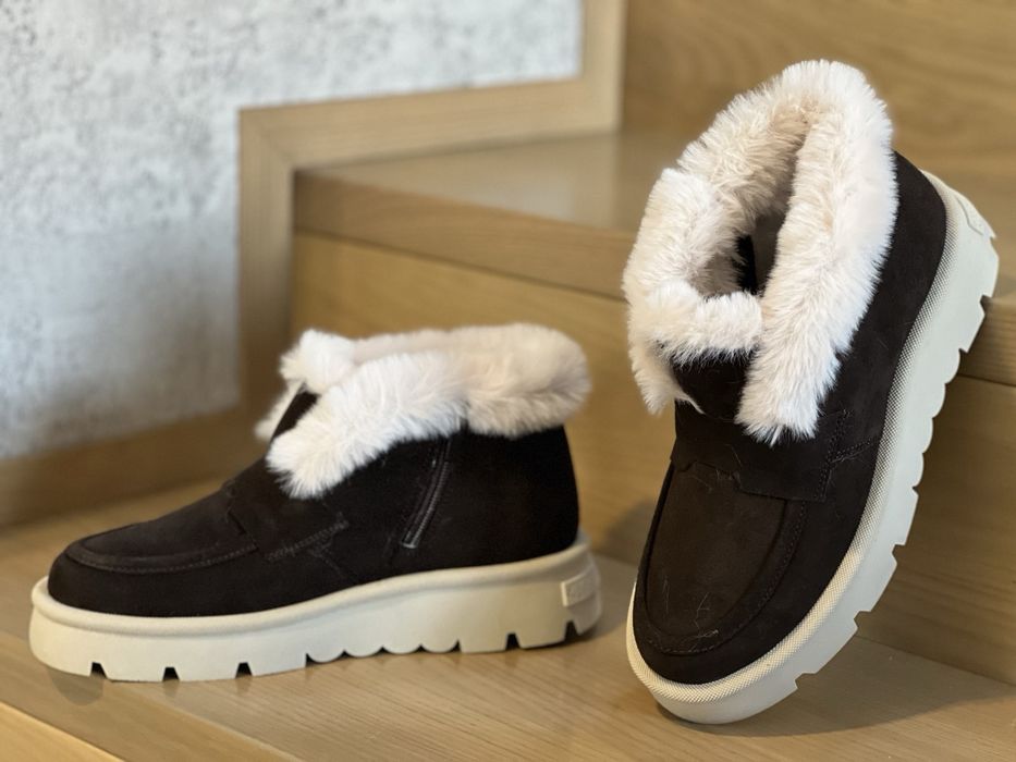 Угі лофери loro piano зимові автоледи анатомічні шкіряні розмір 39