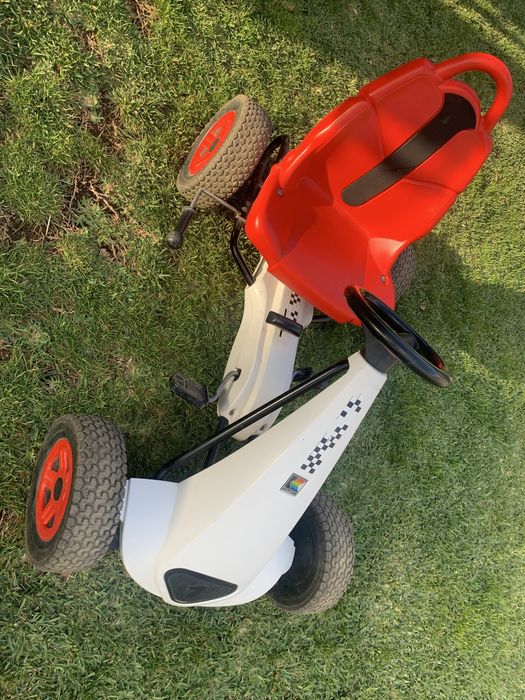 Carrinho Kart Pedais criança