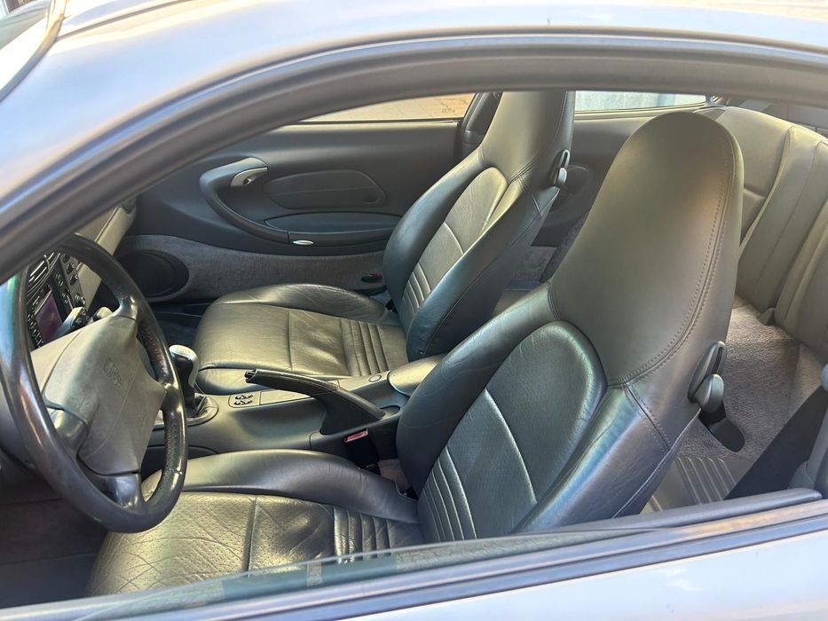 Porsche 911 (996) Carrera Coupé foto 4