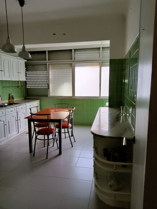 Apartamento T2 em Alverca do Ribatejo, perto da estação comboios