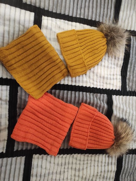 Комплект шапка та снуд для двійні, близнюків