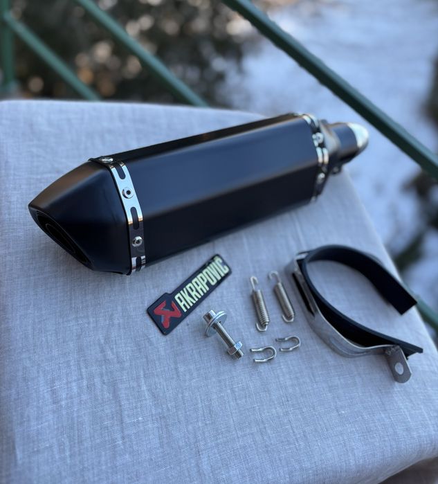 Прямоток вихлоп Akrapovic Прямоточний глушник 37 Акраповіч на мотоцикл