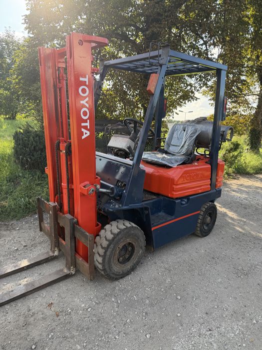 Wozek widlowy Toyota 6FG18 duplex benzyna gaz automat