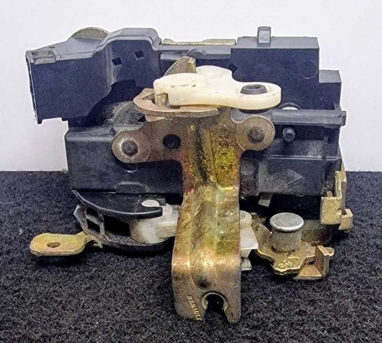 Fechadura / Fecho Porta Frente Direito - RENAULT LAGUNA I