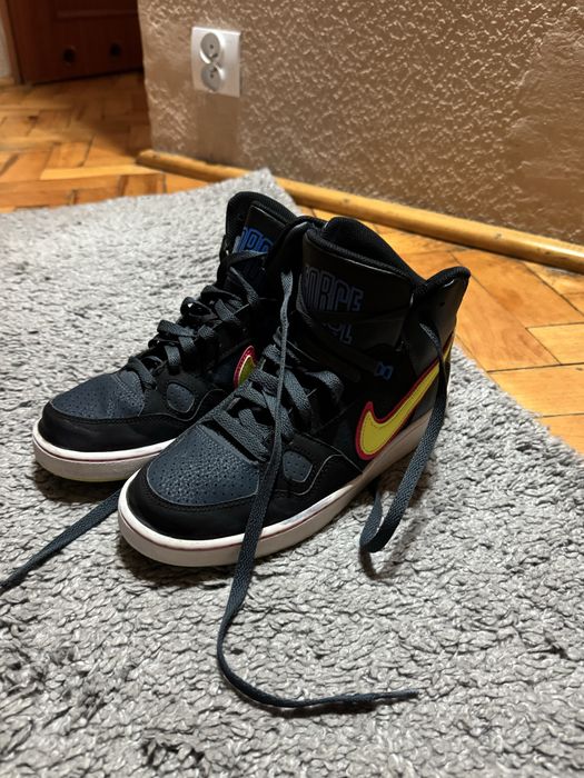 Nike Son OF Force Mid