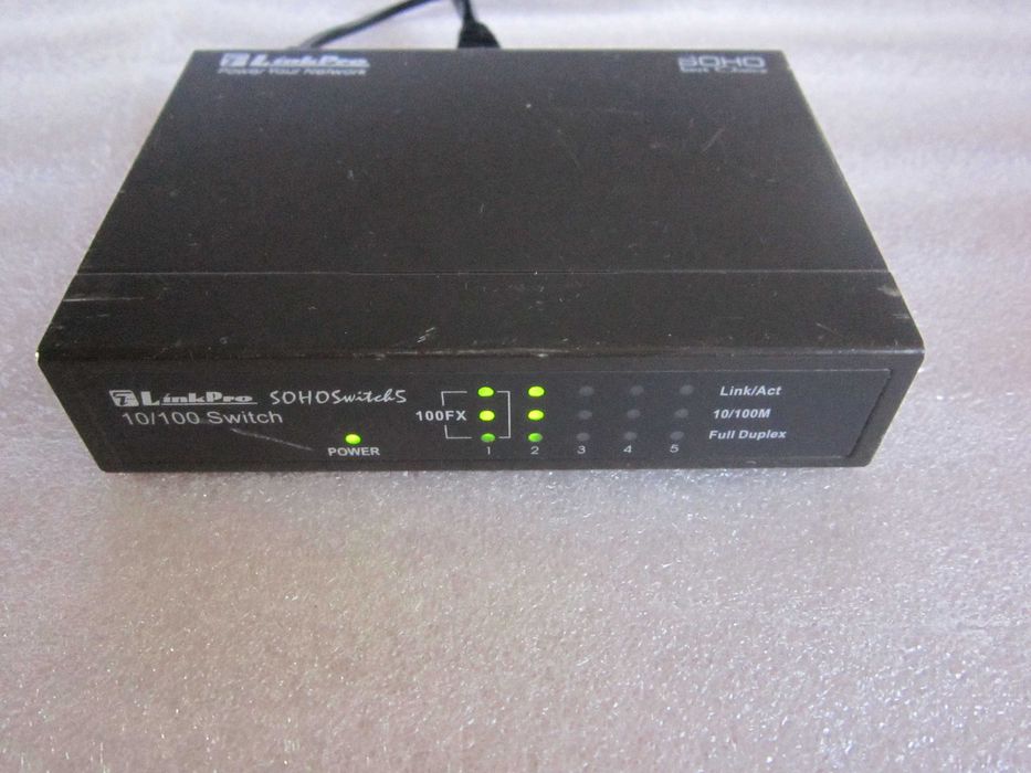 Switch LinkPro SOHO 5-Port 10/100Mbps z zasilaczem