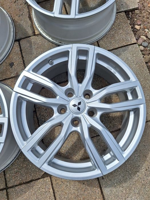 Alufelgi Mitsubishi Lancer ASX Eclipse 5x114.3 17 cali
