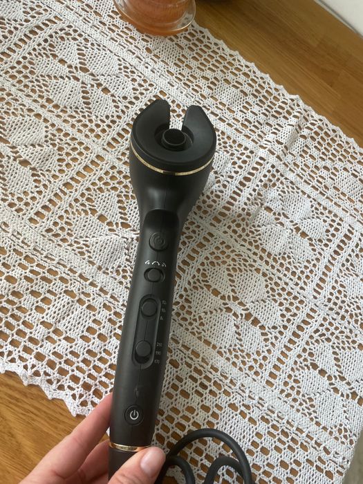 Автостайлер плойка ProCare Auto Curler
Автостайлер
HPS940/00