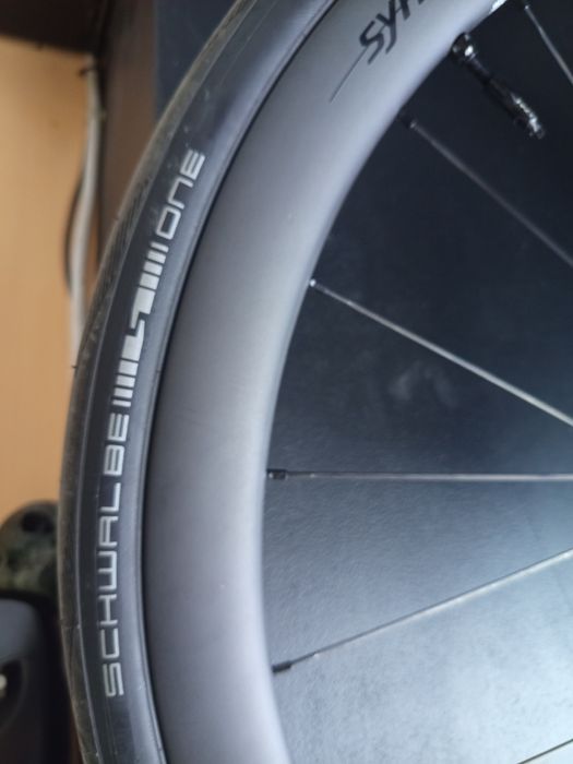 Шини шосейні для велосипеда