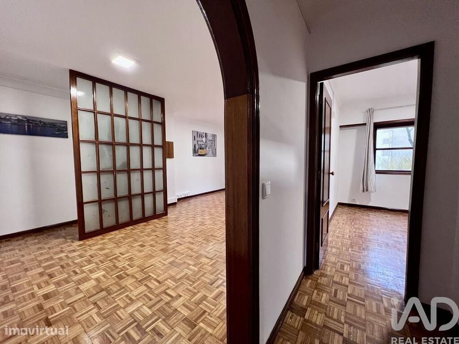 Apartamento T3 em Cedofeita, Santo Ildefonso, Sé, Miragaia, São Nicola