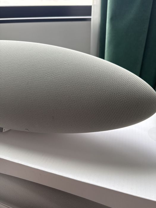 Акустика Bowers & Wilkins Zeppelin