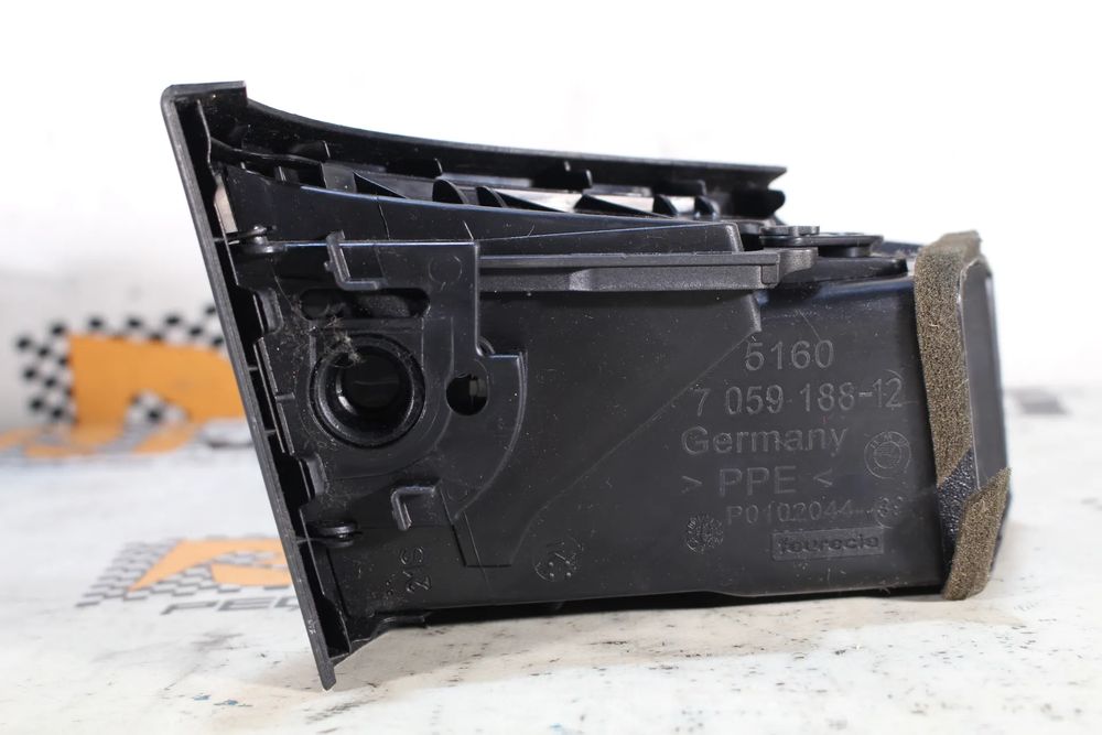 Difusor / saída de ar BMW 1 (E87)