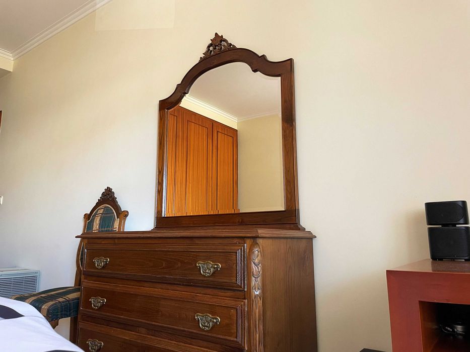 Conjunto de Mobília de Quarto Completo | Vintage