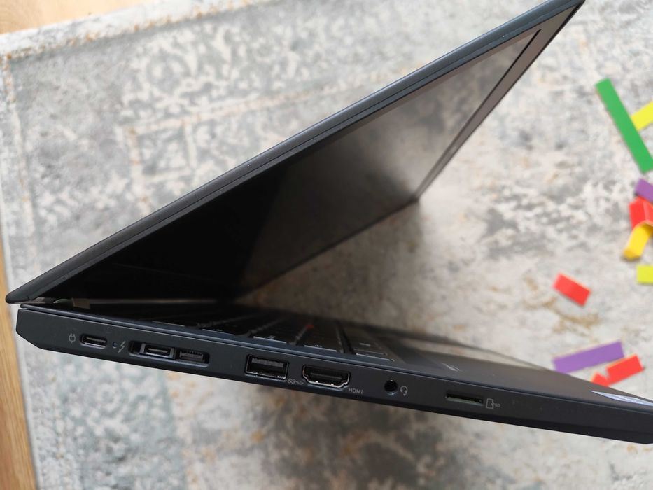 Lenovo ThinkPad T14 Gen 2 | i5-1135G7 | 16GB RAM | 500GB SSD | Stan jak nowy!
