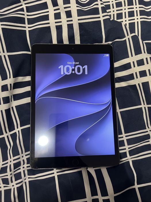 Apple iPad 9. generacji 64 GB Wi-Fi Space Gray