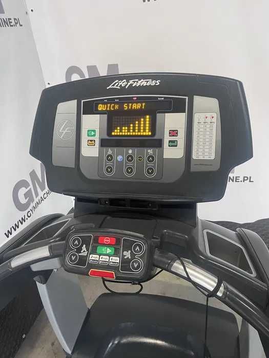 Bieżnia Life Fitness Elevation 95T AchieveLED Inspire Matrix gwarancja