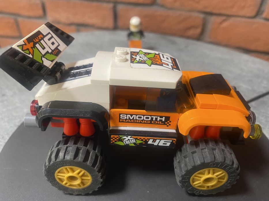 Lego City 60146 Kaskaderska terenówka