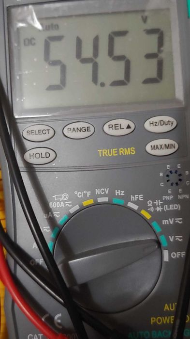 Зарядное устройство 48V (54,5V) 2A Li-Ion 13s Активное охлаждение куллер Зарядка 5.5x2.1 новый