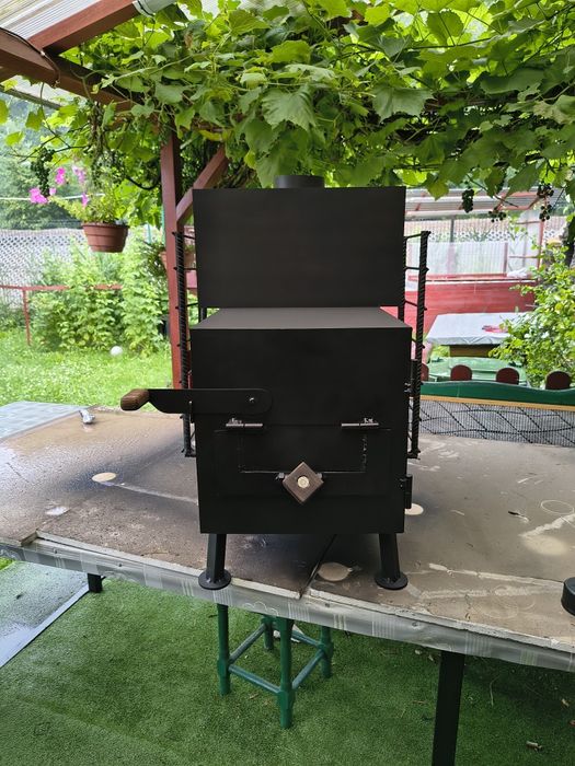 Piec do sauny do 12m3 opalany drewnem, mieści ok100-120kg kamieni