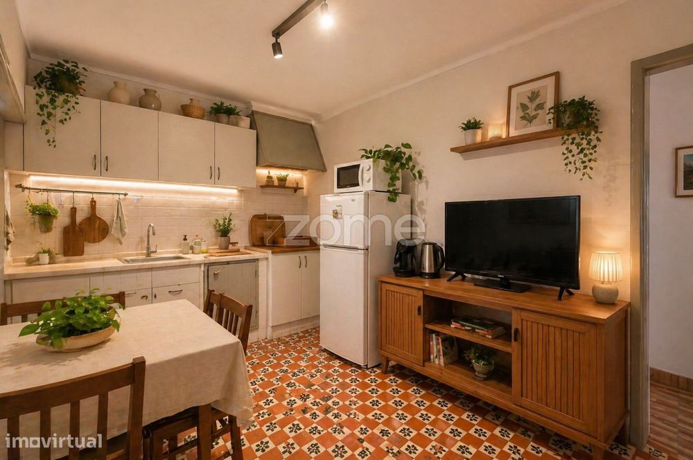 T3 Detached House with Yard, Garage Parking Space, and Well – Beira Mar Area