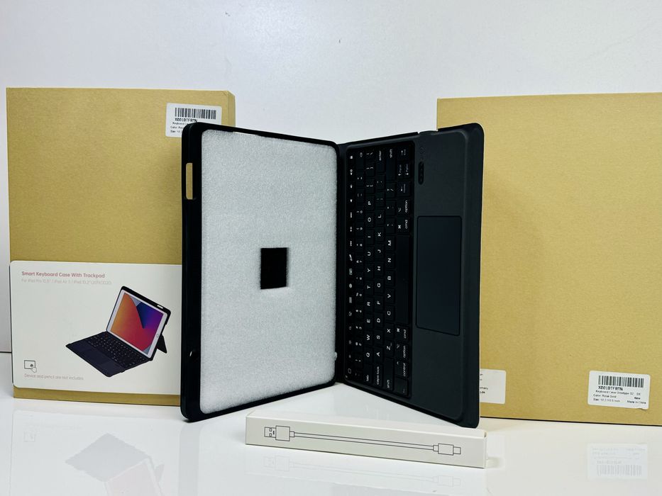 Новий чохол з клавиатура та тачпадом для iPad/Pro 10,2 і 10,5 дюймів