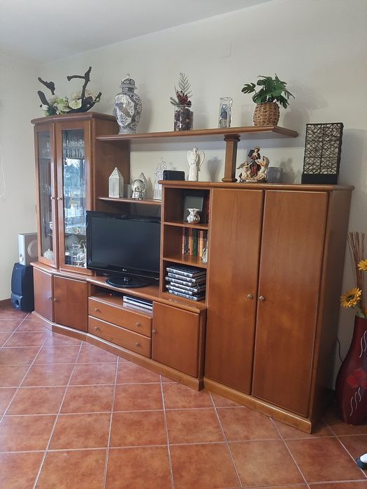 Movel de sala em bom estado