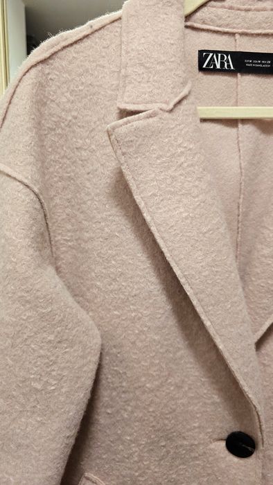 Zara nowy płaszcz damski boucle oversize pudrowy róż M