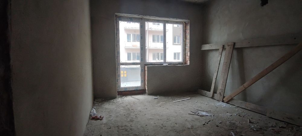 Двох кімнатна новобудова по вул Козацька