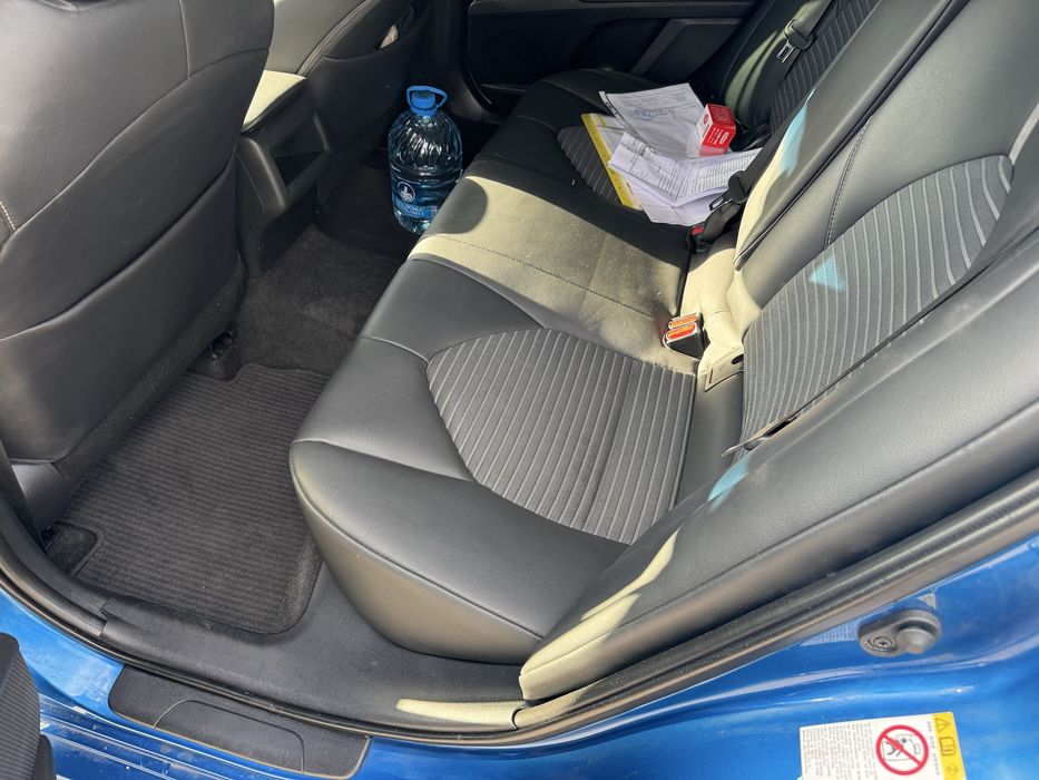 TOYOTA camry V70 не бита