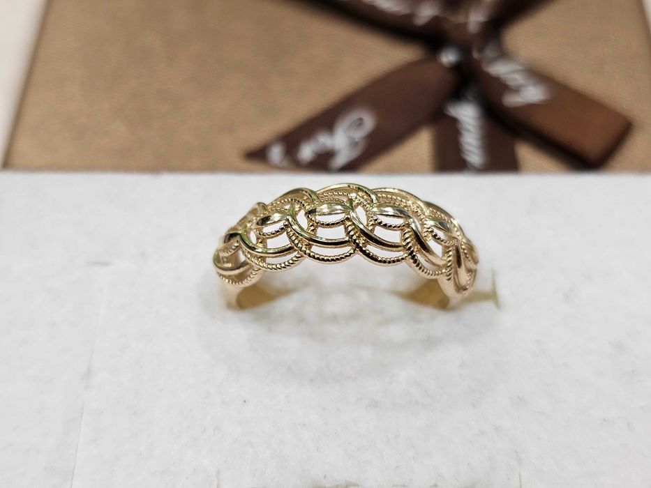 Złoty pierścionek stylowy BARDZO ŁADNY WZÓR PR 585