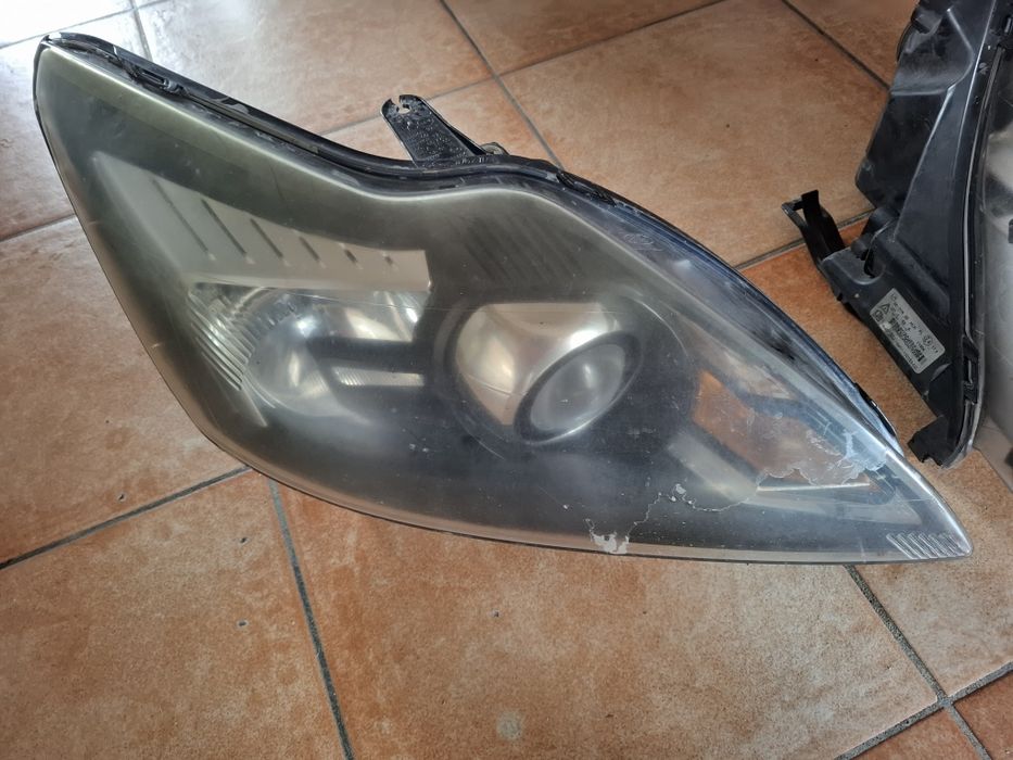 Óticas bidirecionais para Ford Focus MK2